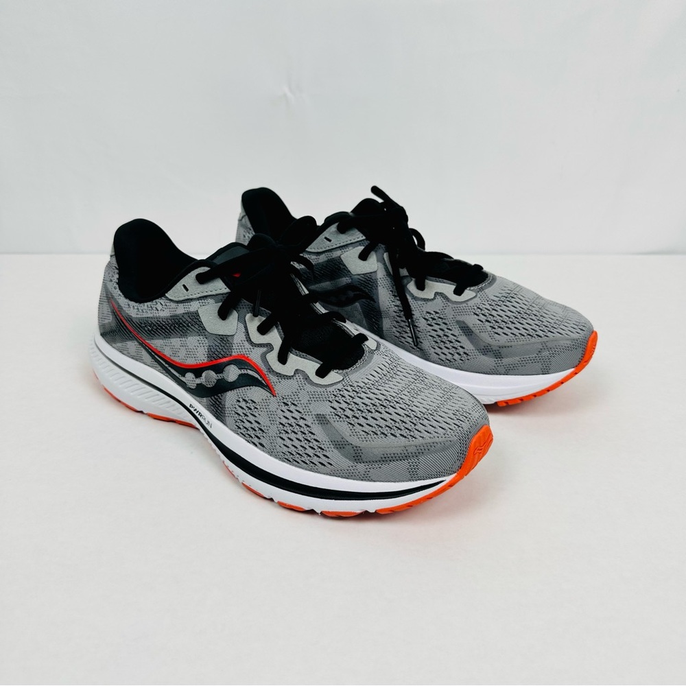 SAUCONY OMNI 20 - PWRRUN Men's Formfit 88mm - Size: 9.5 Wide - NWOT - Picture 1 of 12